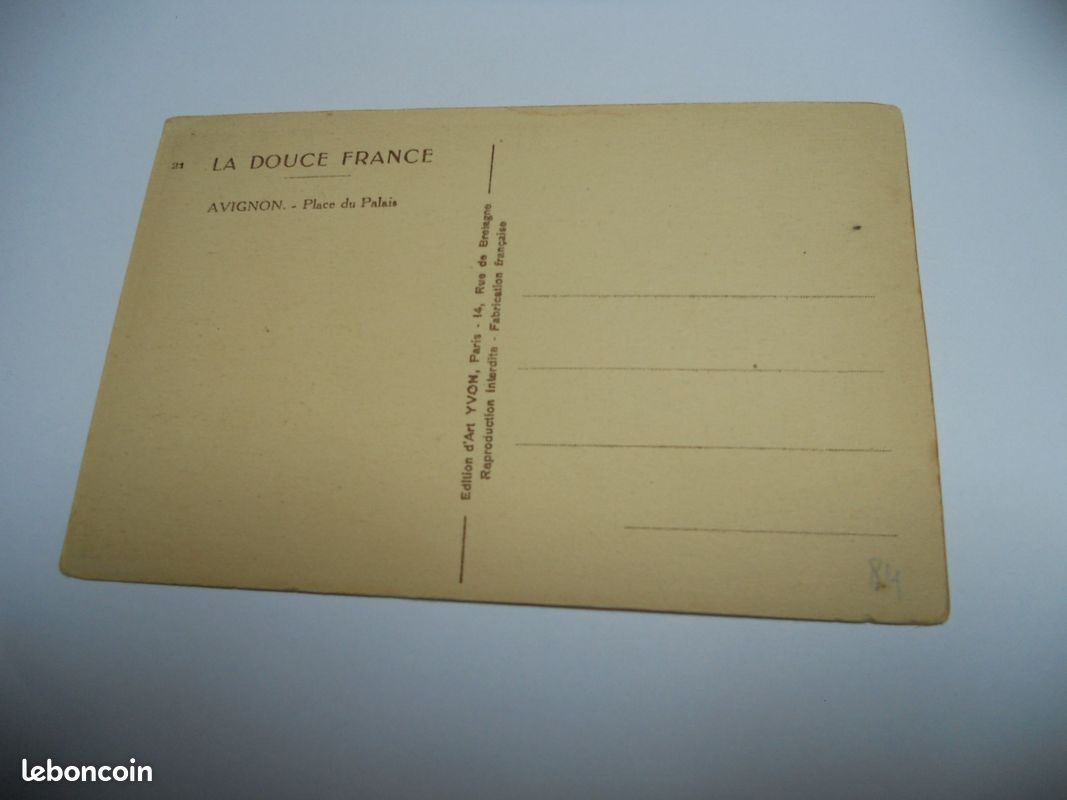 DEP 84 VAUCLUSE CARTE ANCIENNE EN N/BL (marron) SANS ECRITURE AVIGNON PLACE DU PALAIS EDIT YVON N°21 /TBE (image 2)