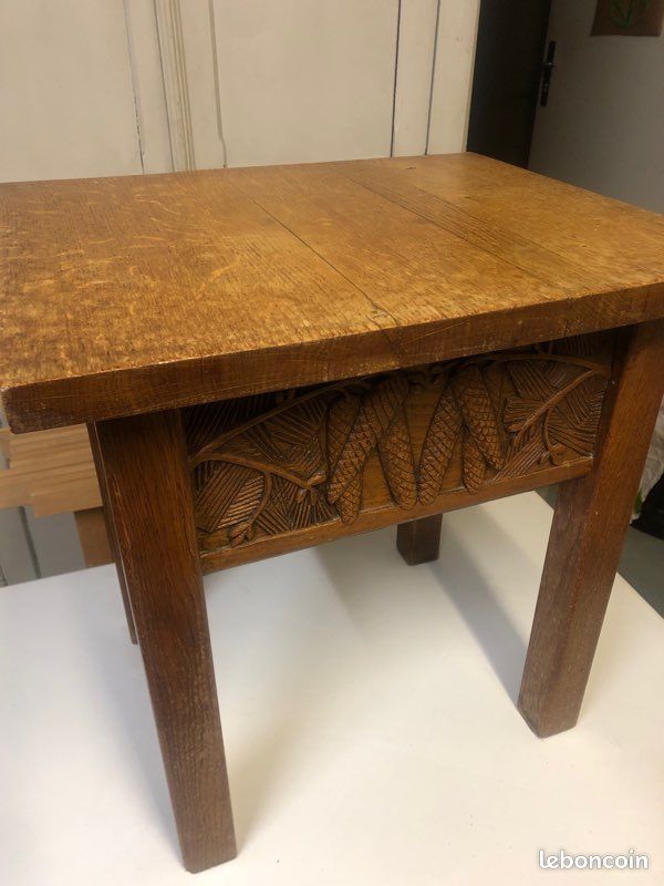 Petite table basse en bois massif (image 1)
