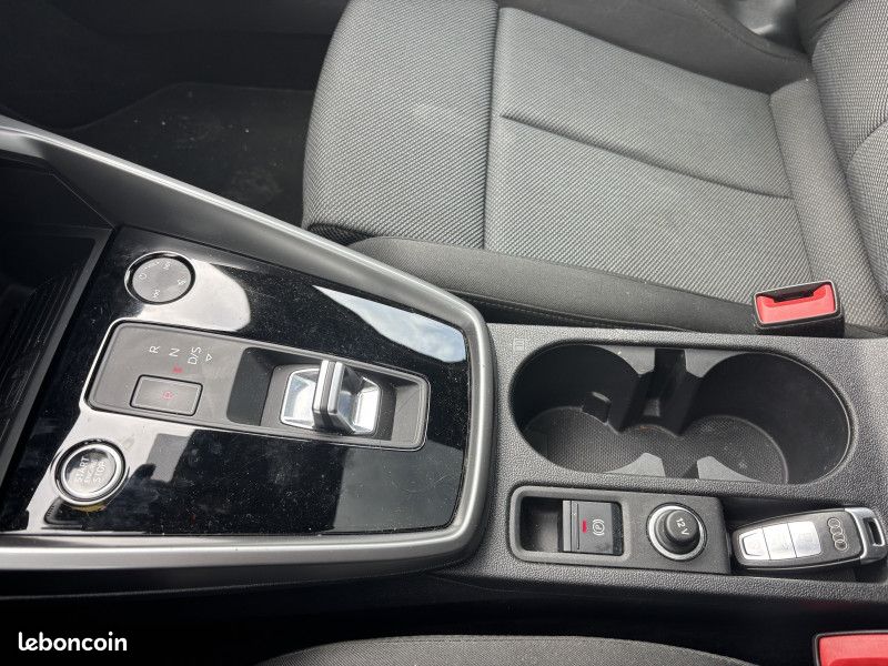 Audi A3 SPORTBACK 40 TFSI E 204CH DESIGN S TRONIC - TOIT PANO OUVRANT - SIEGES CHAUFFANTS (image 15)