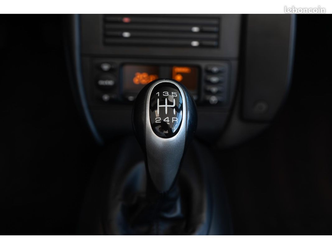 PORSCHE BOXSTER 2.7i - 228 (image 15)