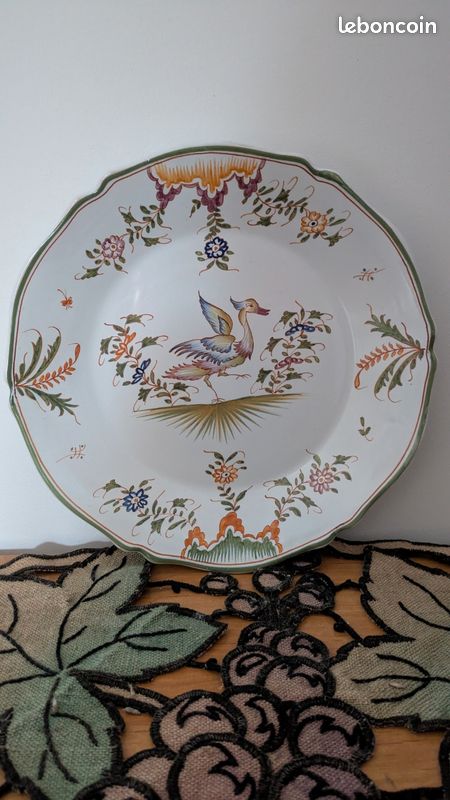 Assiette faïence de Moustiers décor oiseau fait main 100% (image 1)