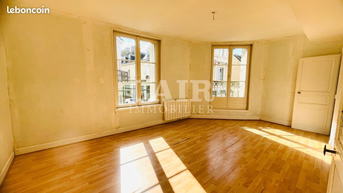 Maison 4 pièces 100 m² · à Fresnay-sur-Sarthe · 100 m² · 70 000 €