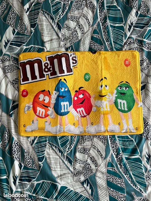 🍫 Tapis en velours / peluche M&M’s tout doux décoratif intérieur ou extérieur 🍭 (image 2)