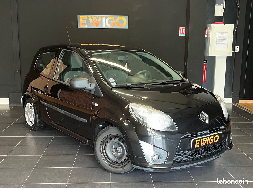 RENAULT TWINGO 1.2 75 AUTHENTIQUe (image 15)