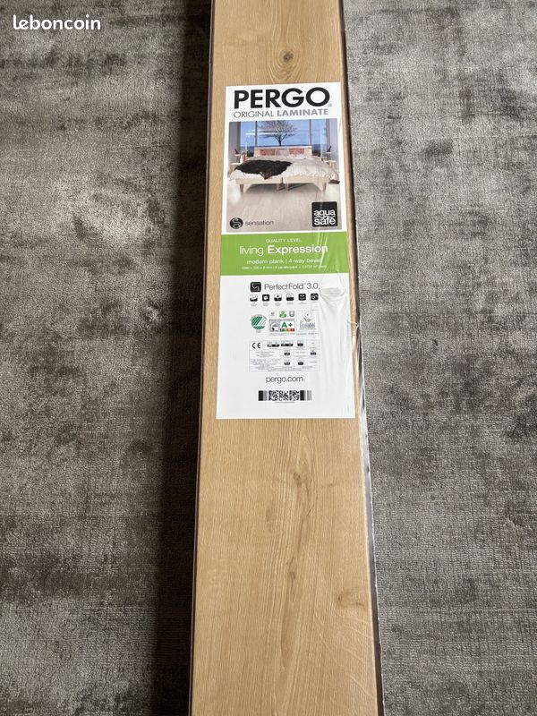 Sol stratifié Haut de gamme PERGO Living Expression – 15,73 m² – État neuf – Pose facile - Bricolage Sol stratifié Haut de gamme PERGO Living Expression – 15,73 m² – État neuf – Pose facile - Bricolage