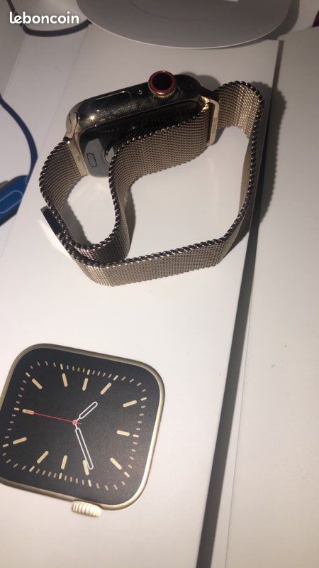 Montre Apple Wach Or 40MM SÉRIE 6 (image 2)