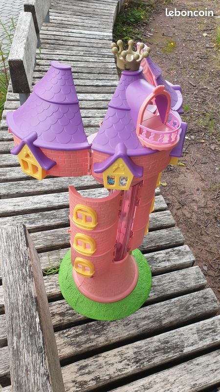 Tour Arc-en-Ciel Licorne Filly Unicorn (château de la princesse Sparkle, avec 8 autres licornes toutes mignonnes), un jouet Smoby devenu rare et qui fera son effet (image 2)
