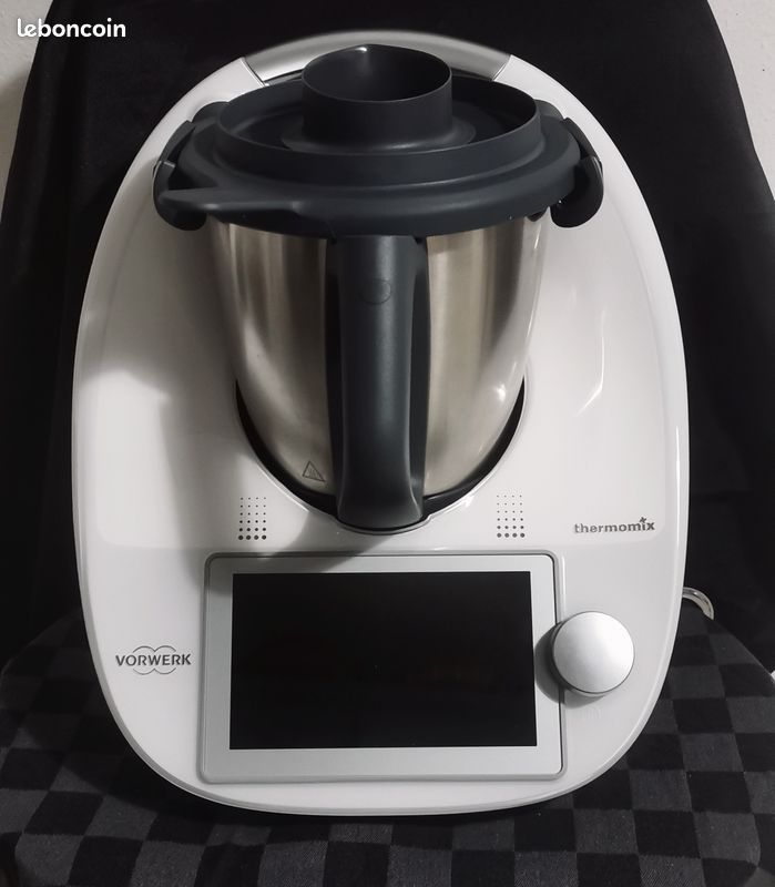 Thermomix Tm6 1100 négociable (image 1)