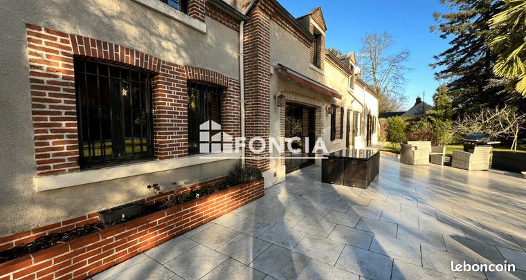 Longère 5 pièces 160 m²