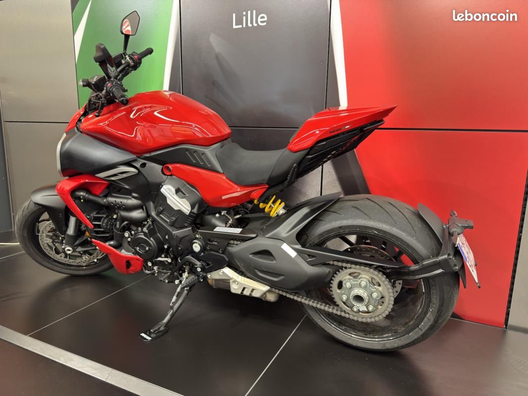 Ducati DIAVEL V4 1158 cm3 (image 9)