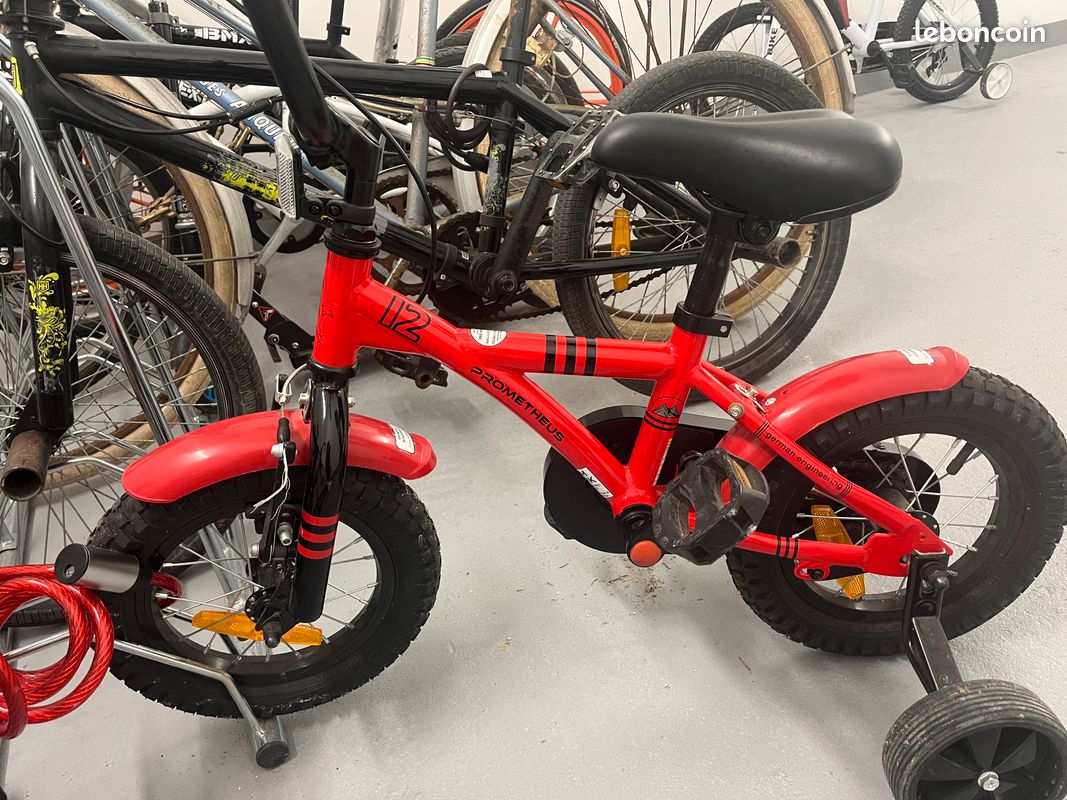 roller mit pedalen Addicted To Motion