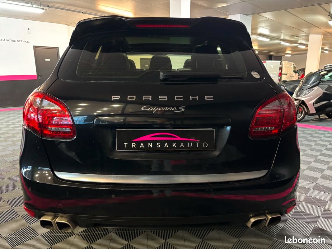 PORSCHE CAYENNE 4.2D V8 S Tiptronic S A (image 4)