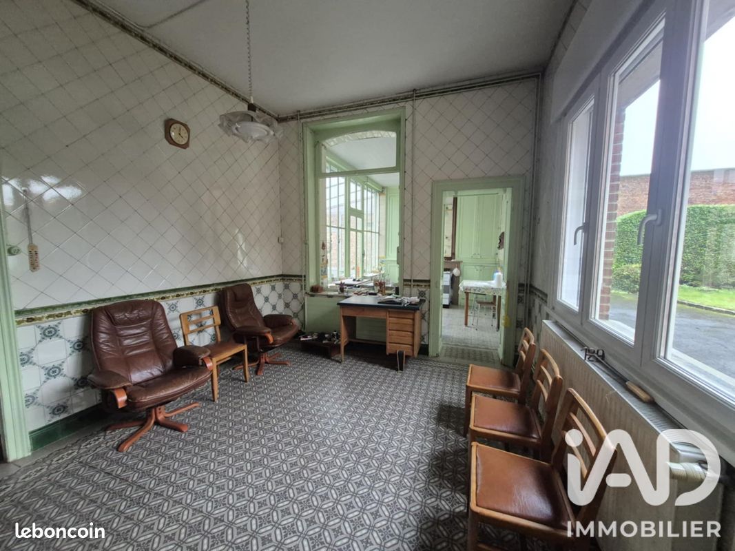 Maison 6 pièces 163 m² · à Haspres · 163 m² · 145 000 €