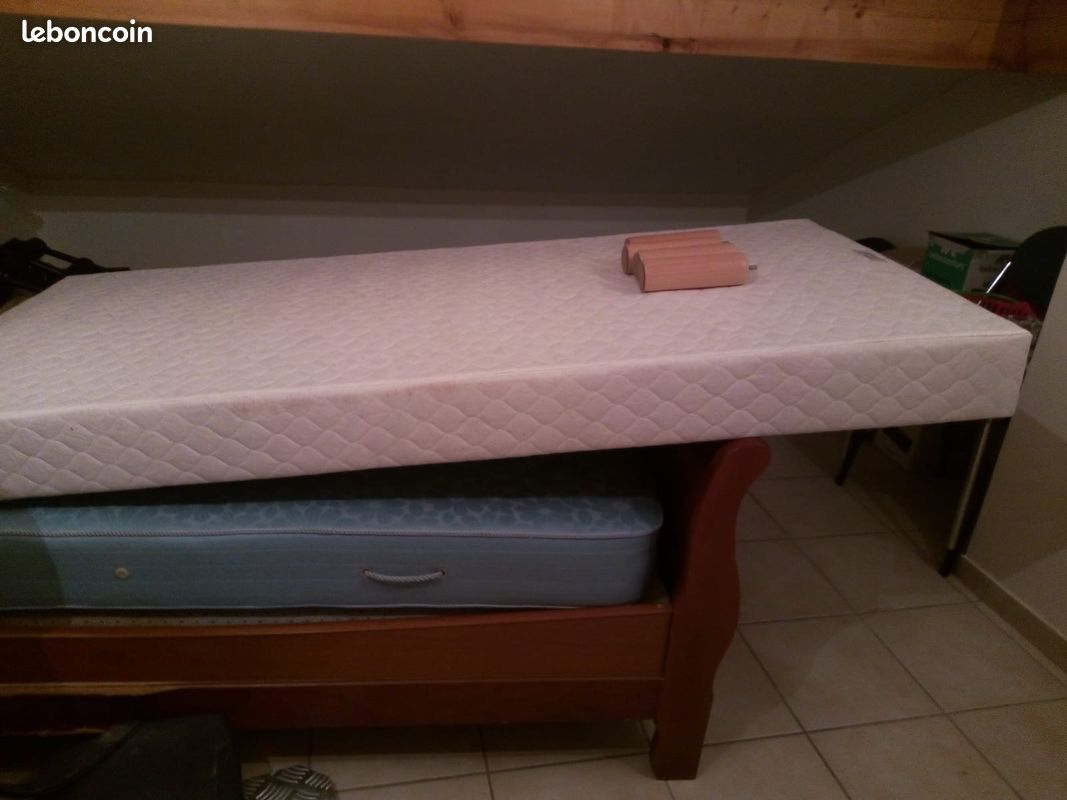 2 lit complet + 2 sommier (image 1)