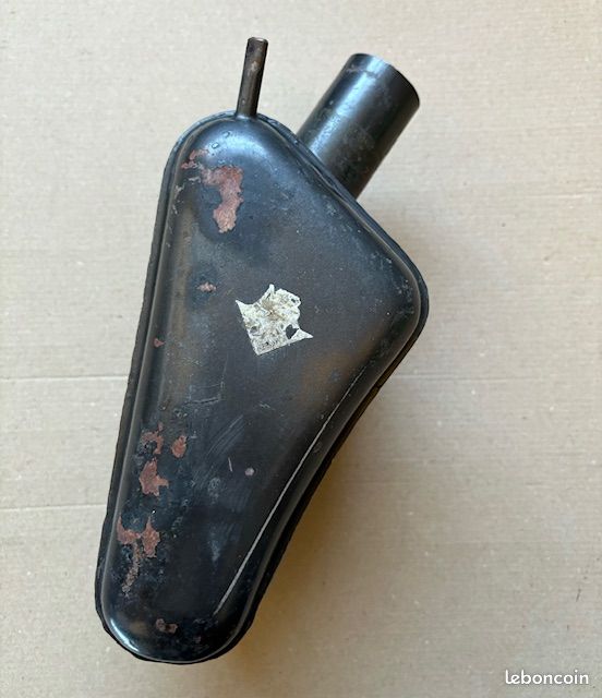 Reservoir mobylette motobecane ancienne AV3 occasion (image 1)