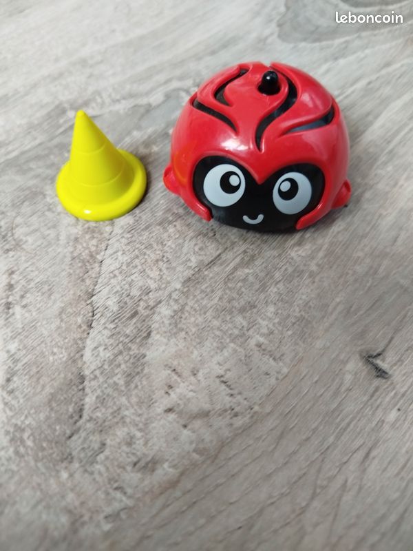 Jouet Toupie coccinelle Bleue en bois pour enfant 3 ans + Diamètre 5 cm
