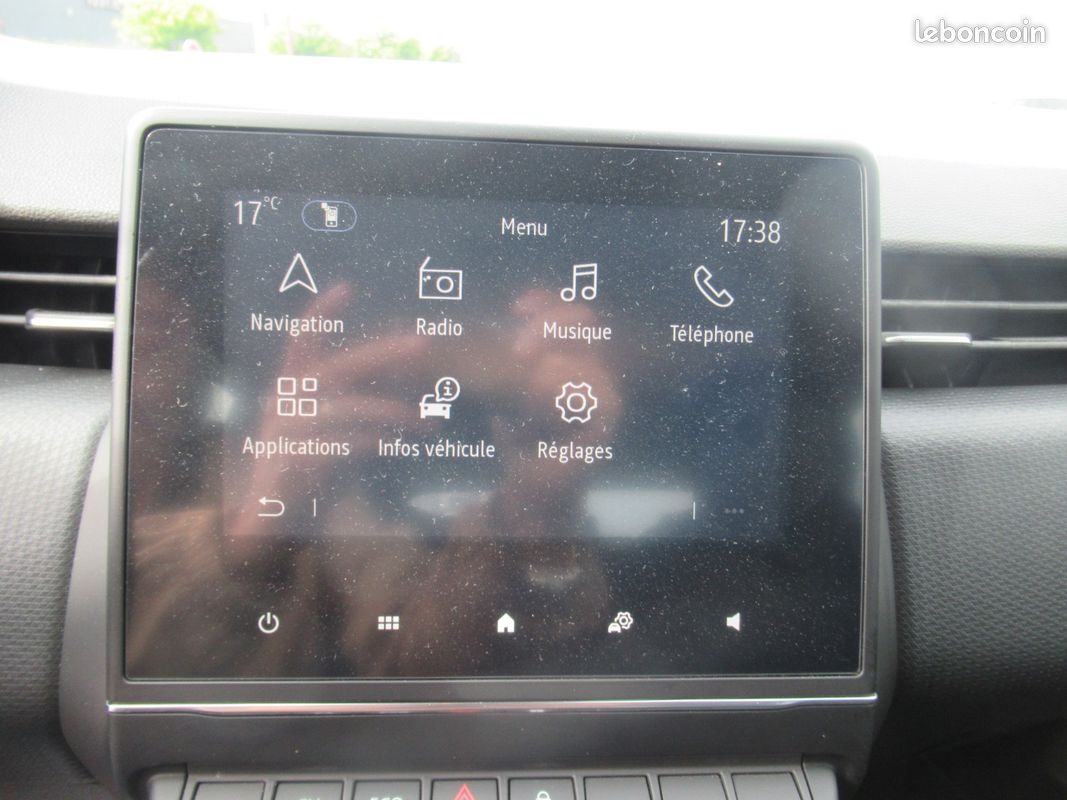 Renault CLIO V 1.6 E-TECH 140 BUSINESS Business (image 15)
