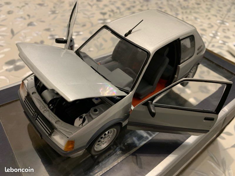 Norev 1/18 Peugeot 205 Gti 1.6 (image 7)