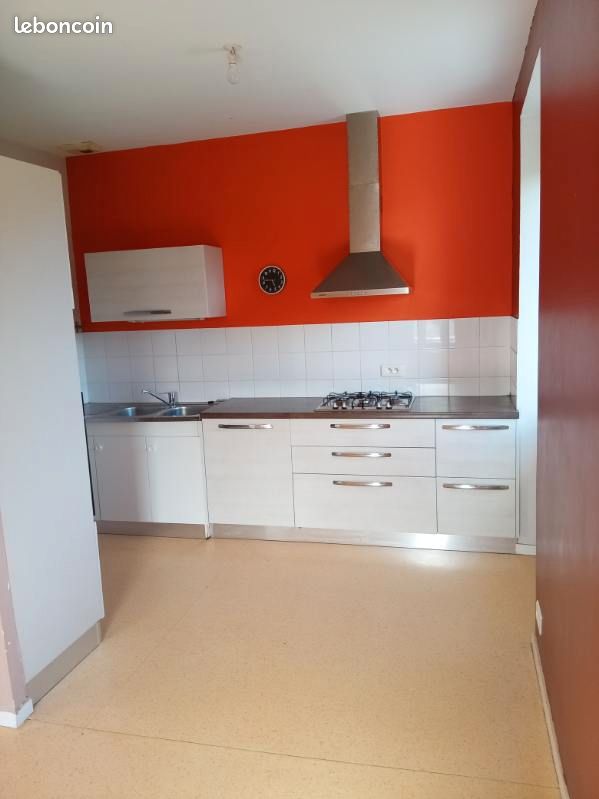 Location appartement Motreff (image 2)