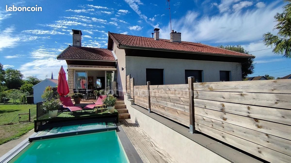 Maison 8 pièces 156 m² · à Revigny-sur-Ornain · 156 m² · 215 000 €