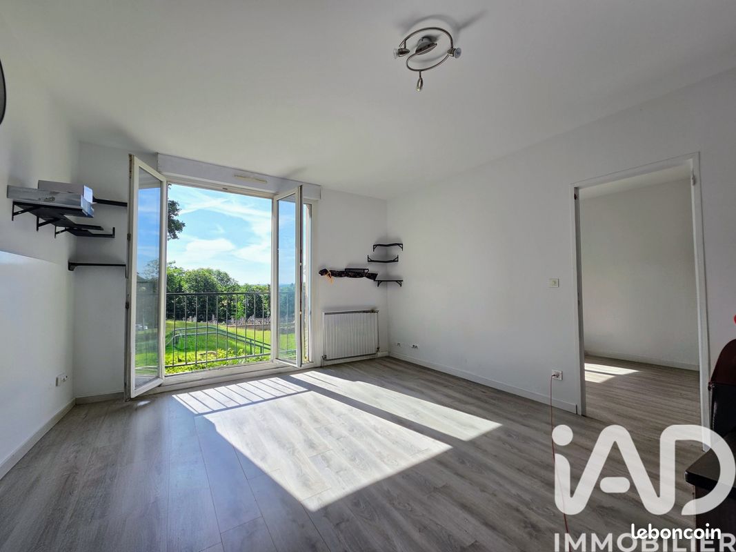 Appartement 2 pièces 43 m² · à Forges-les-Bains · 43 m² · 159 000 €