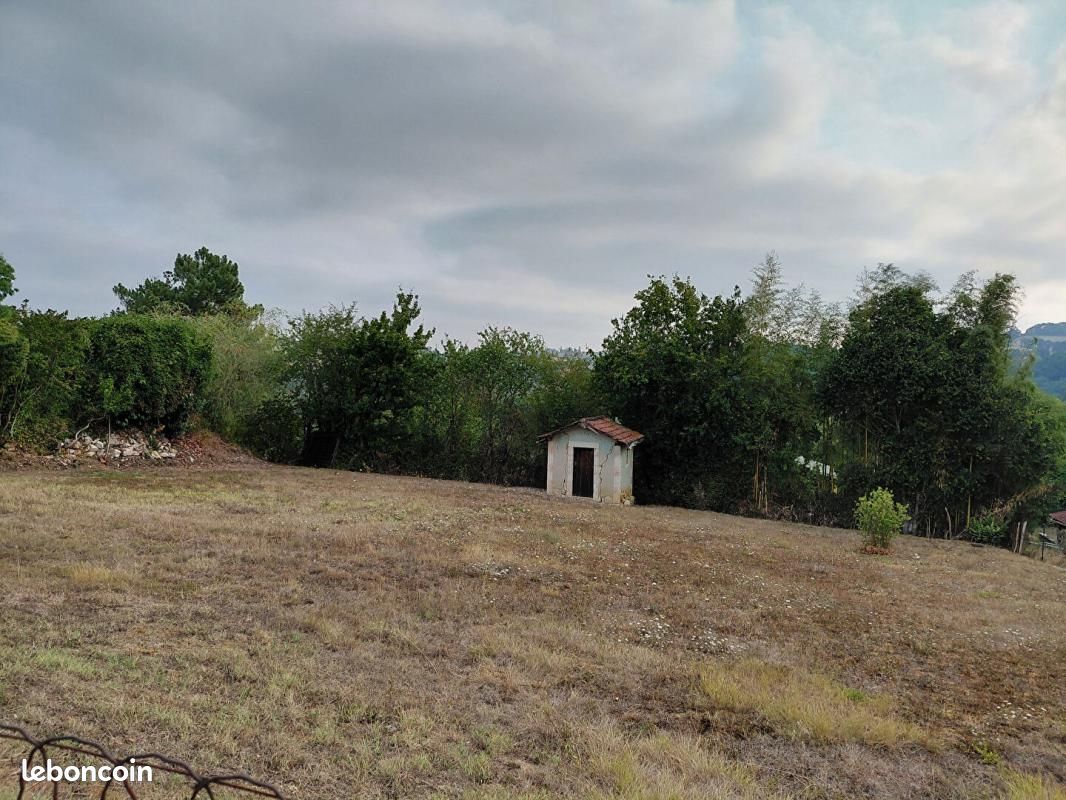 Terrain 914 m² Valence Sur Baise · à Valence-sur-Baïse · 20 000 €