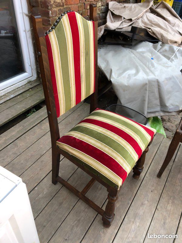 Chaise Capitonnée (image 2)