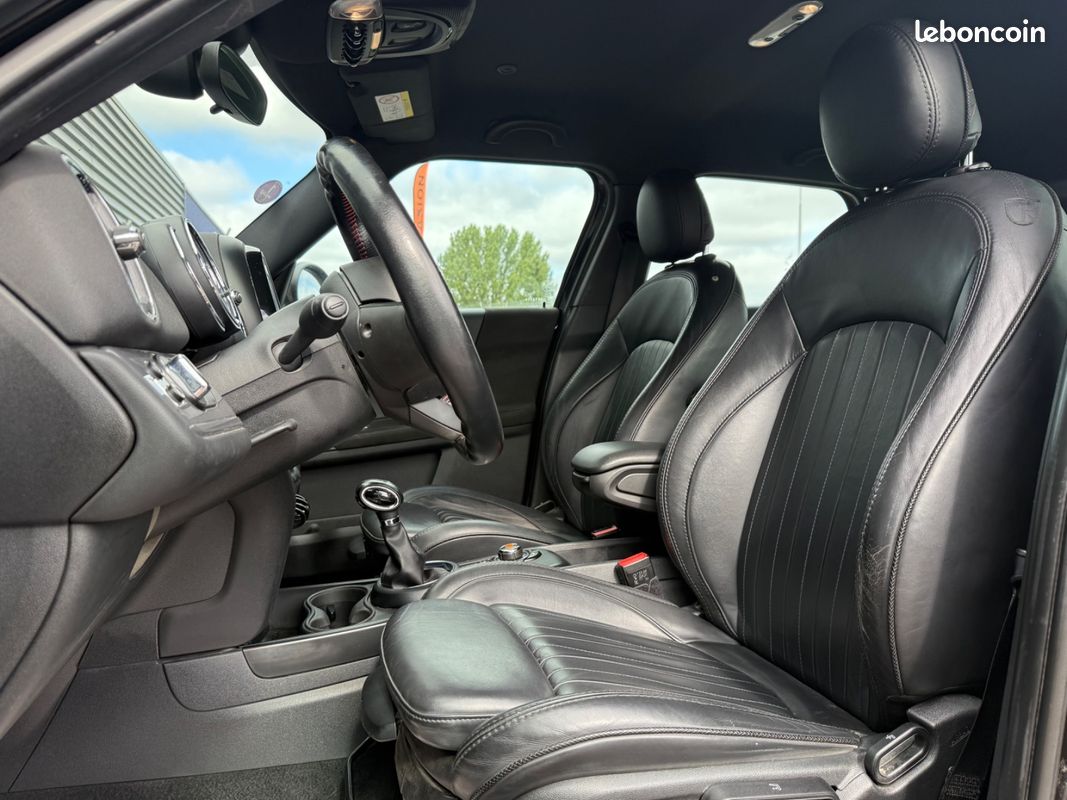 MINI COUNTRYMAN F60 136 ch BVA6 Cooper John Cooper Works CUIR BOITE AUTO GPS GARANTIE 12 MOIS (image 10)