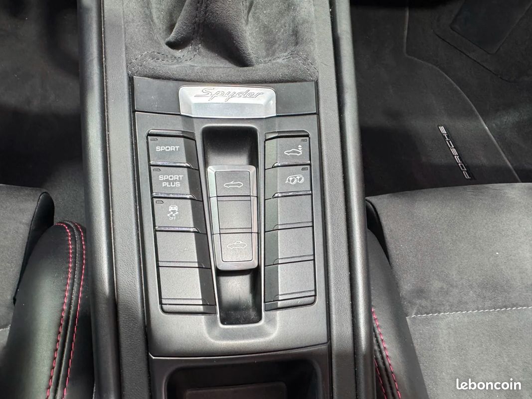 PORSCHE BOXSTER SPYDER 981 375 cv 3.8i / Entretien Porsche / Bose / Pack Chrono Sport / Echappement Sport (image 47)