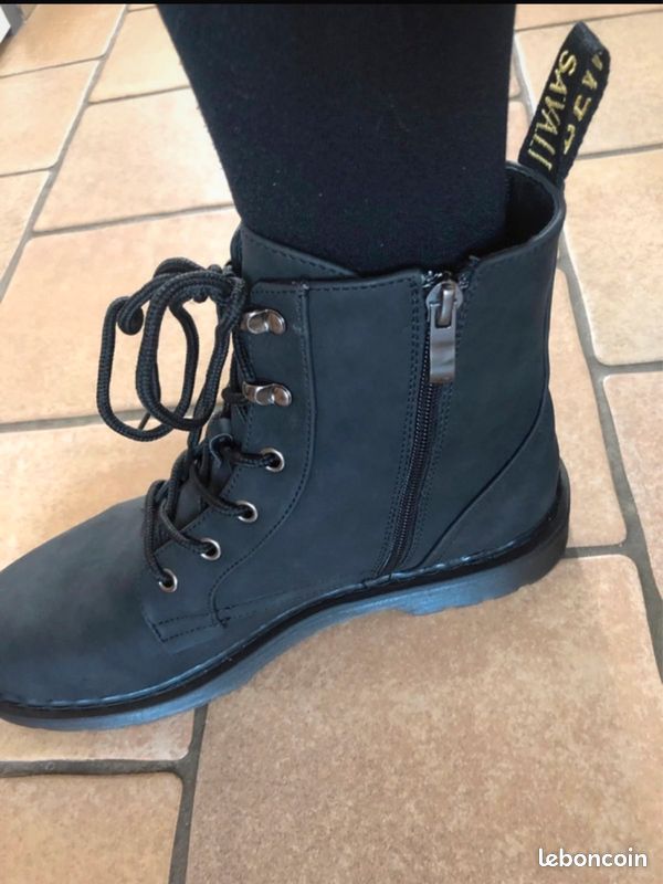 Bottines neuve, Noir mat savaii pt 9,5 40,5 lacets fermeture (image 2)