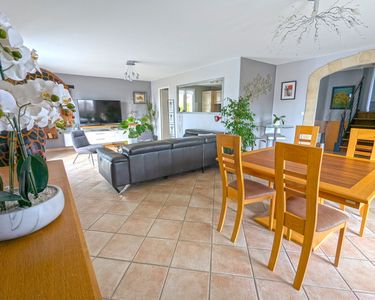 Maison 598 000 € - 162 m²