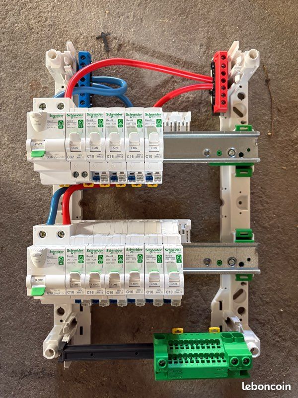 SCHNEIDER Resi9 XE Tableau électrique auto 2 rangées (image 3)
