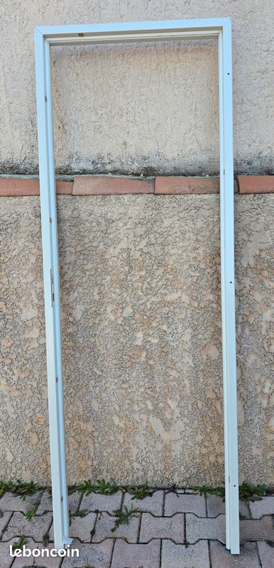 Cadres de Portes 730mm double recouvrement (image 1)