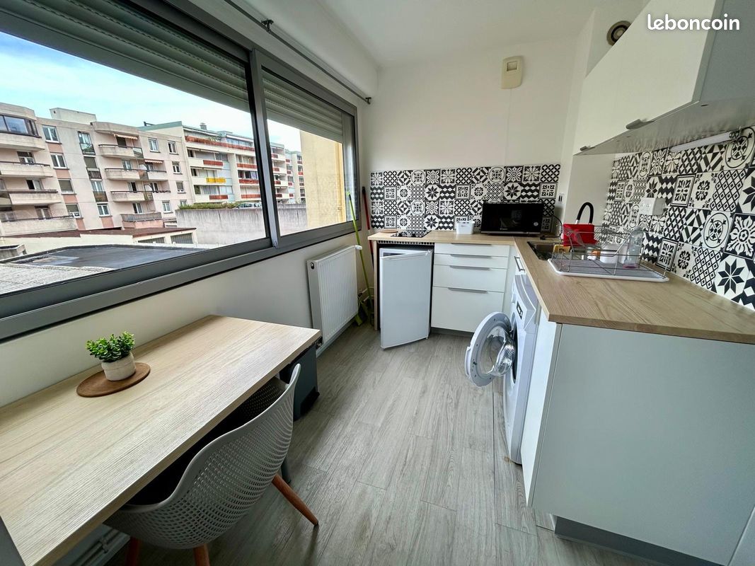 Appartement 1 pièce 22 m² · à Chamalières · 22 m² · 450 €