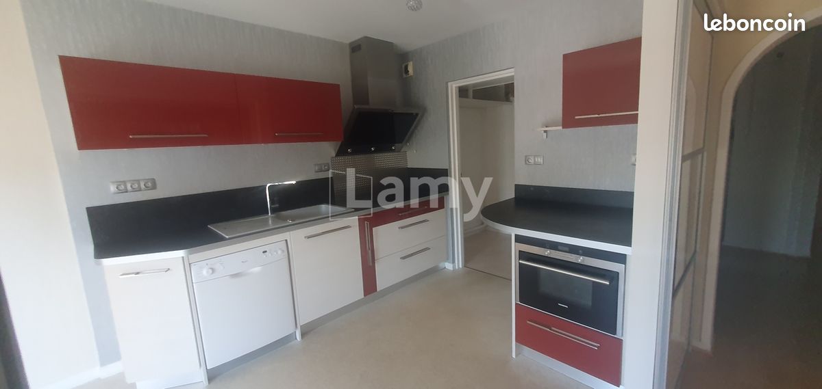 Appartement 3 pièces 76 m² · à Vesoul · 76 m² · 730 €