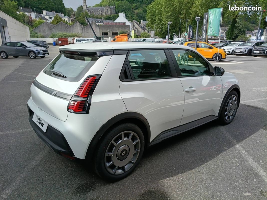 RENAULT Renault 5 E-Tech Electrique 150 ch autonomie confort Evolution (image 5)