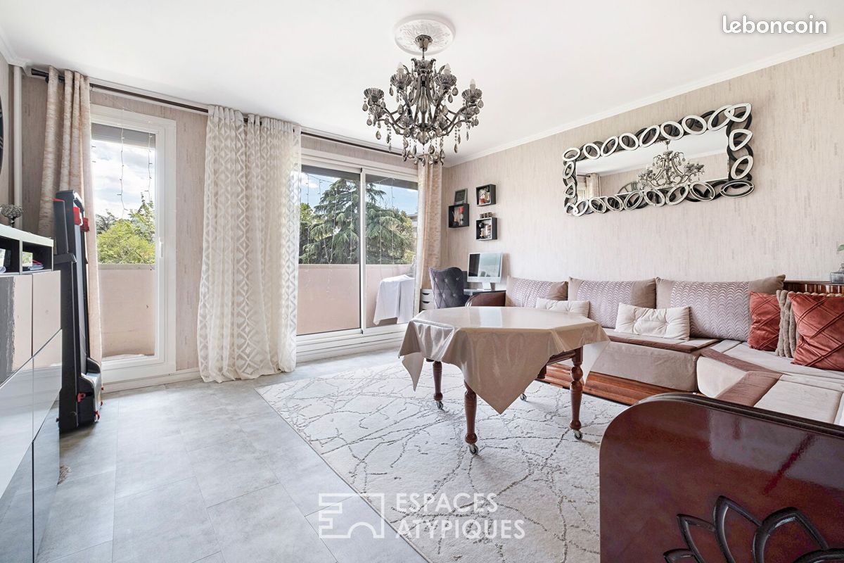 Appartement 4 pièces 77 m² · à Saint-Priest · 77 m² · 160 000 €