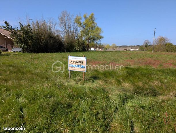 Terrain 1 500 m² Grezet Cavagnan
