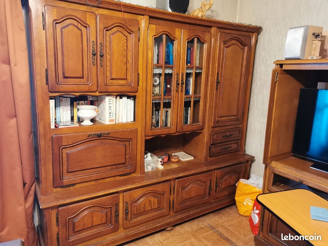 Meuble en bois chêne (image 2)