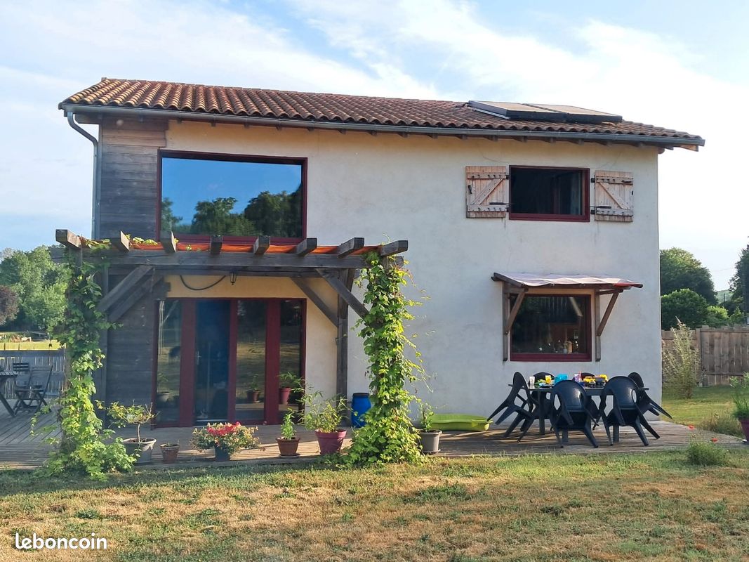 Maison 5 pièces 100 m² · à Chasseneuil-du-Poitou · 100 m² · 265 000 €