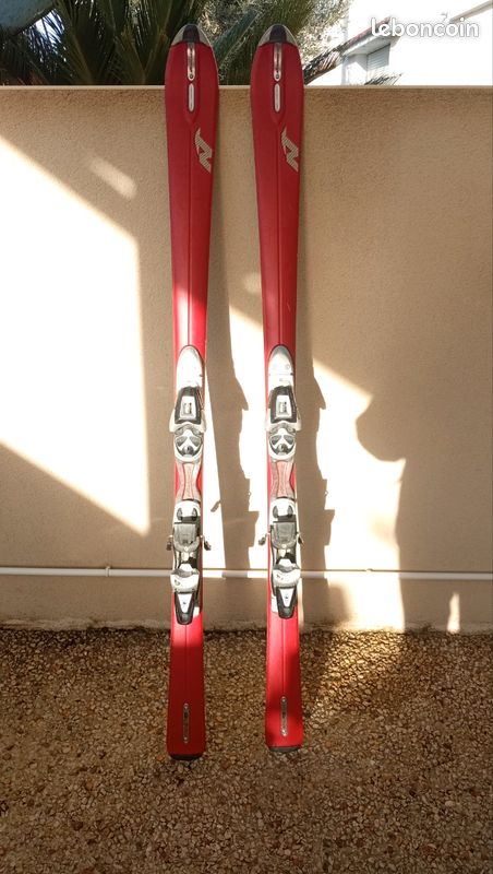 Skis alpins nordica 1m63 (image 1)