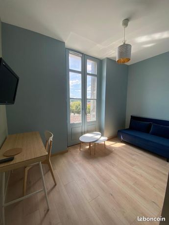 Studio 1 pièce 14 m²