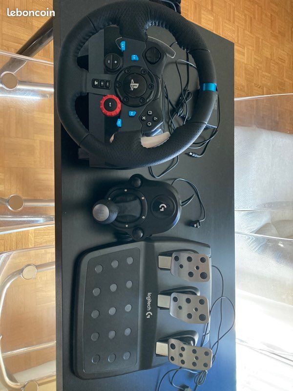 Volant Logitech G29 + pédalier + levier de vitesse (image 1)