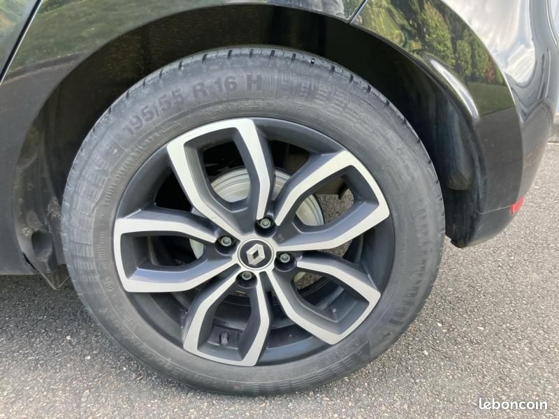 Renault Clio 1.5 dCi 90ch energy Intens 5p (image 9)