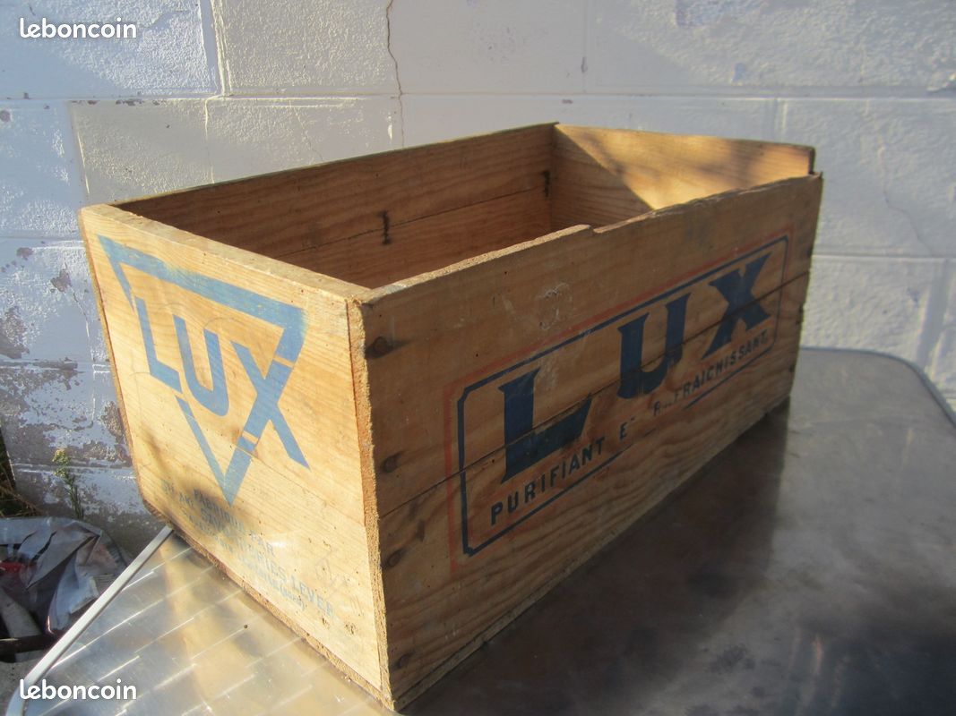 Caisse en bois savon Lux vintage années 50 déco loft (image 1)