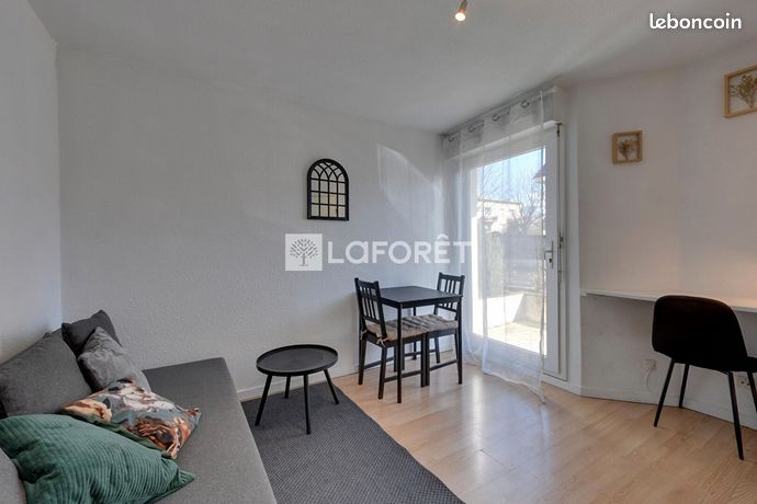 Studio 1 pièce 16 m²