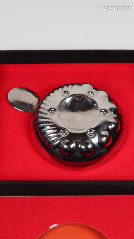 Tastevin en argent avec chaîne