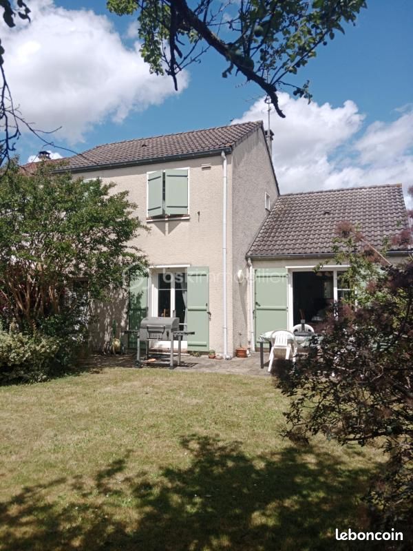 Maison 3 pièces 88 m² · à Crosne · 88 m² · 327 000 €
