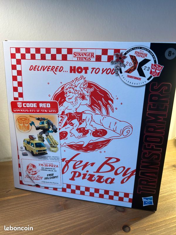 Stranger Things X Transformers - Code Red Hasbro NEUF Scellé (image 4)