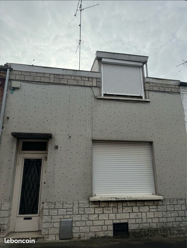 Maison 7 pièces 100 m² · à Valenciennes · 100 m² · 75 000 €